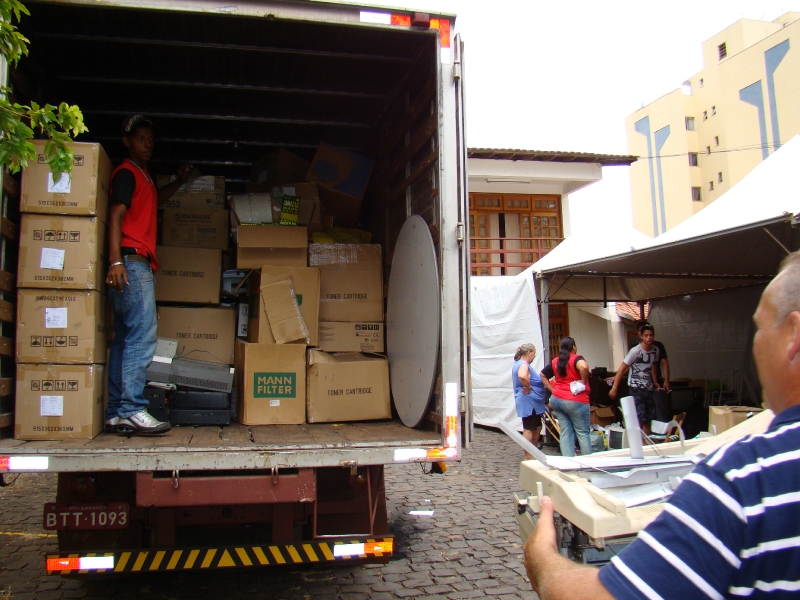 Bota Fora de Sucatas_12