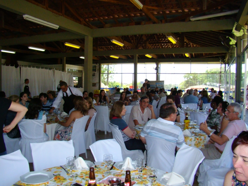 Almoço tropical